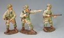 Pathfinders - 3 Standing US Paratroopers