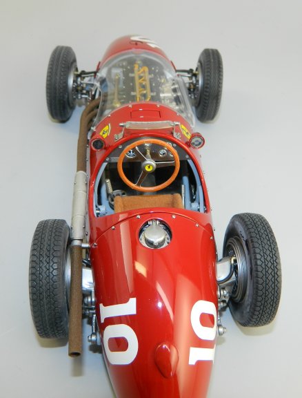 Exoto Motorbox Ferrari 500 F2 #10 Albeto Ascari|GPC97193|1/18th