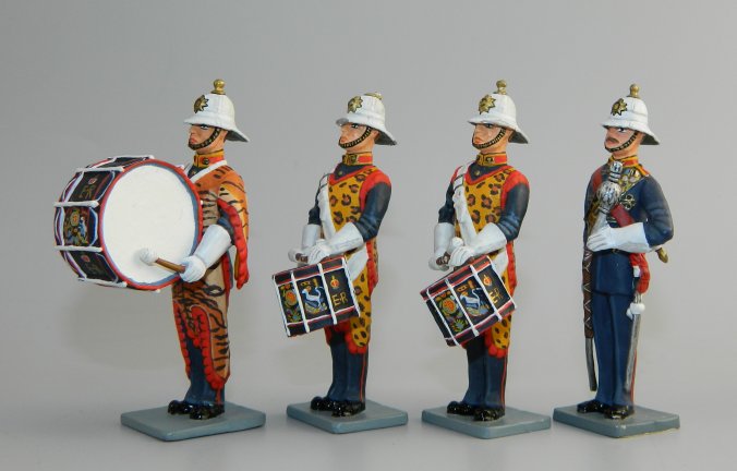 King & Country Ceremonial Ce049 British Royal Marine Drummer Bugler for sale online 