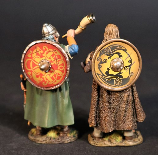 Viking Chieftain and Gjallarhorn|VIK-10|Miniature Models|Vikings
