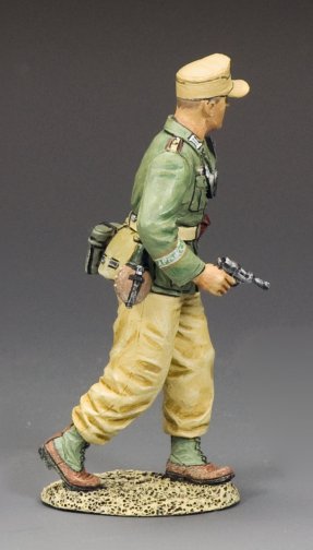 King and (&) Country - AK139 AK Field Policeman