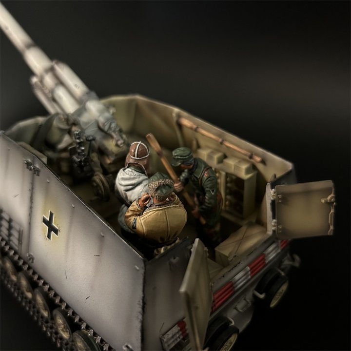 Winter Hummel Sdkfz 165 Heavy Self-propelled Howitzer