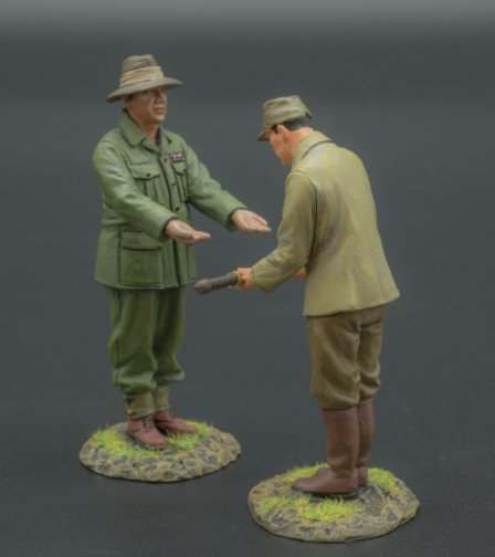 THOMAS GUNN RS069 Japanese Officer with Katana WW2 Painted Metal 